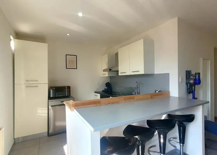 élégant 3 Avec Parking Appartement *